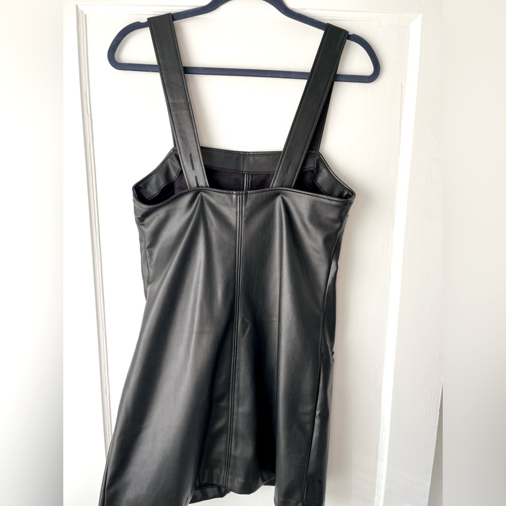 ABERCROMBIE - Vegan Leather Shift Dress - Picture 2 of 3